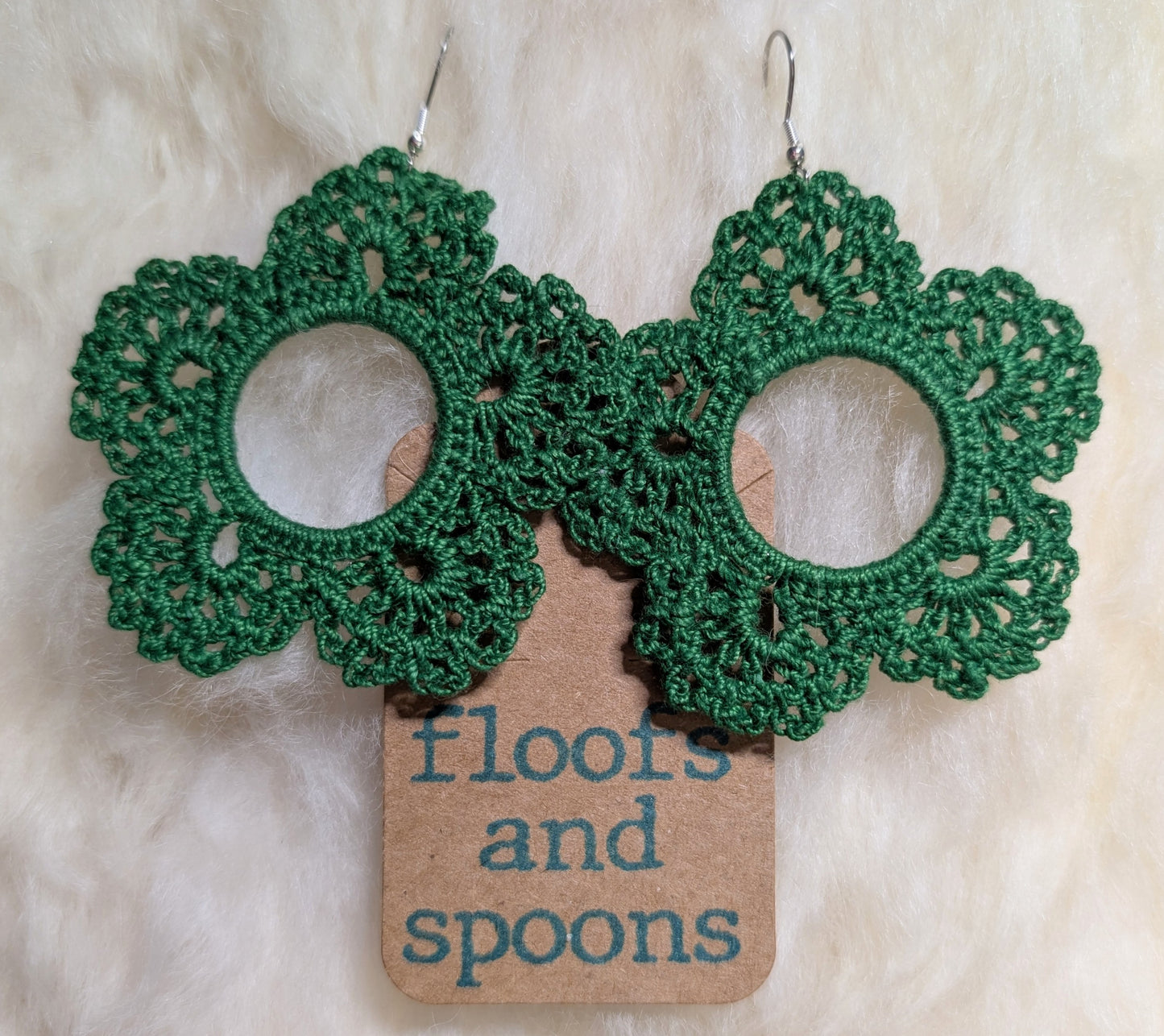 Grass green lacy flowers (XL)