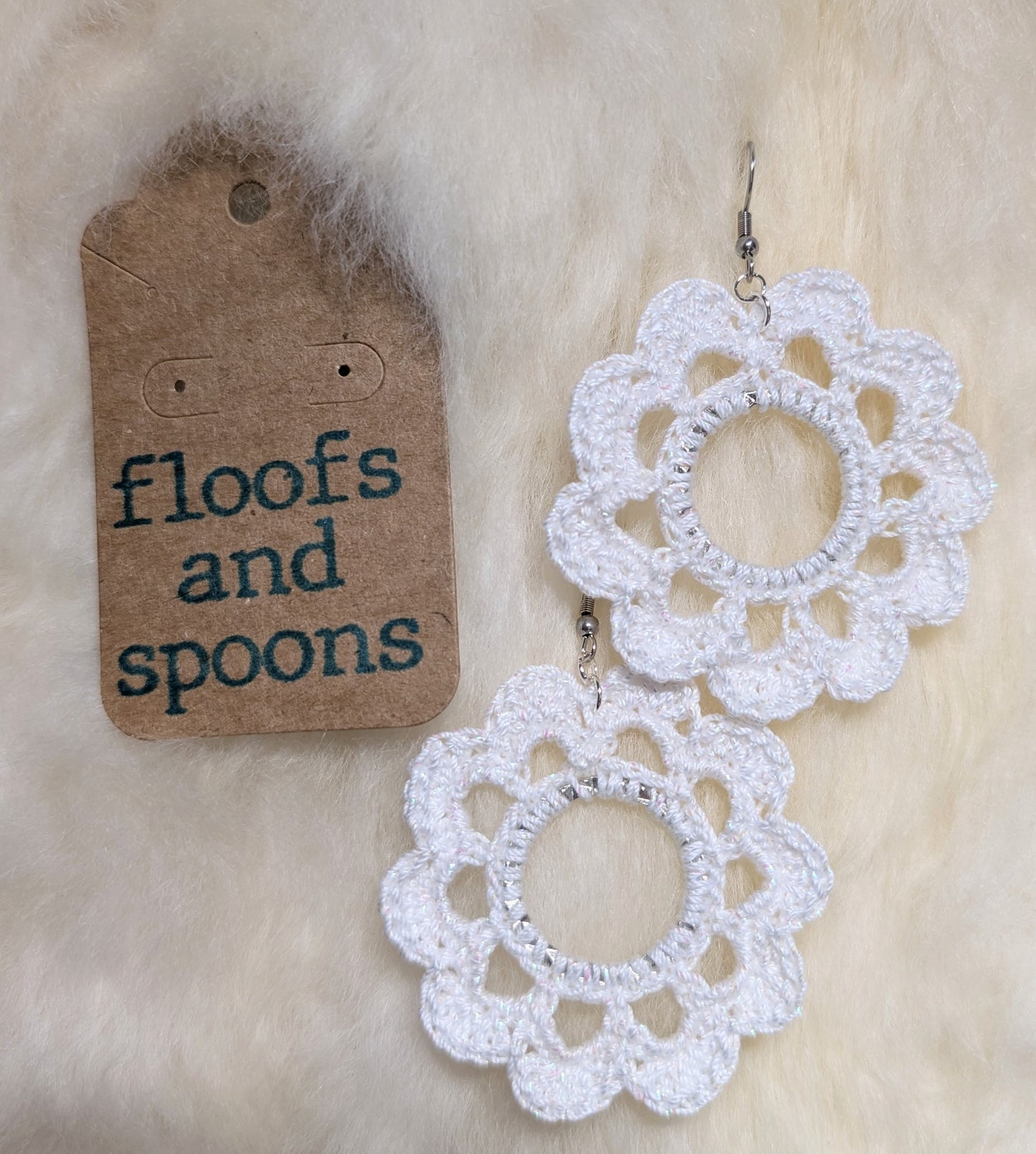 Sparkly white hoop flowers (L)