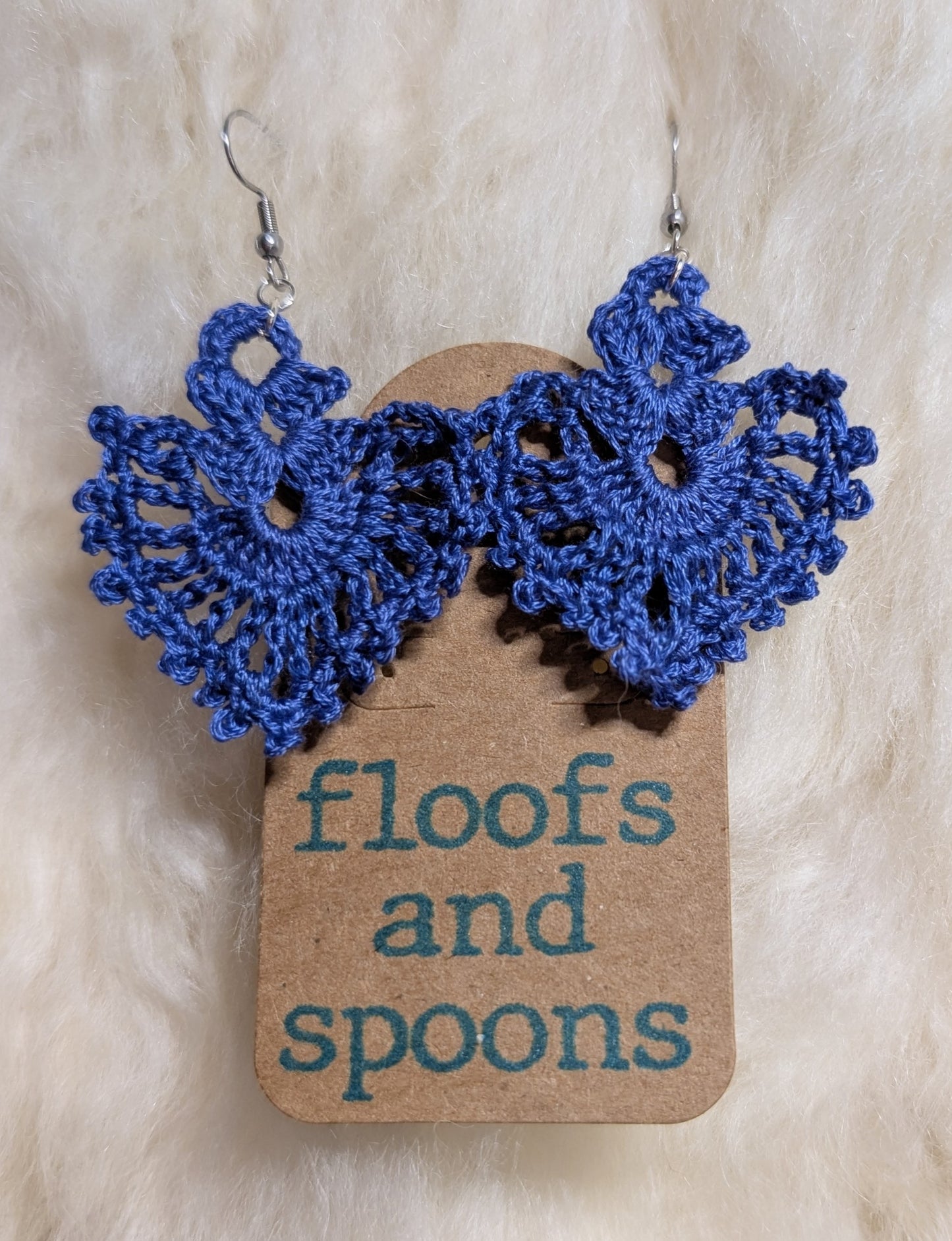 Purple/blue drops (m)