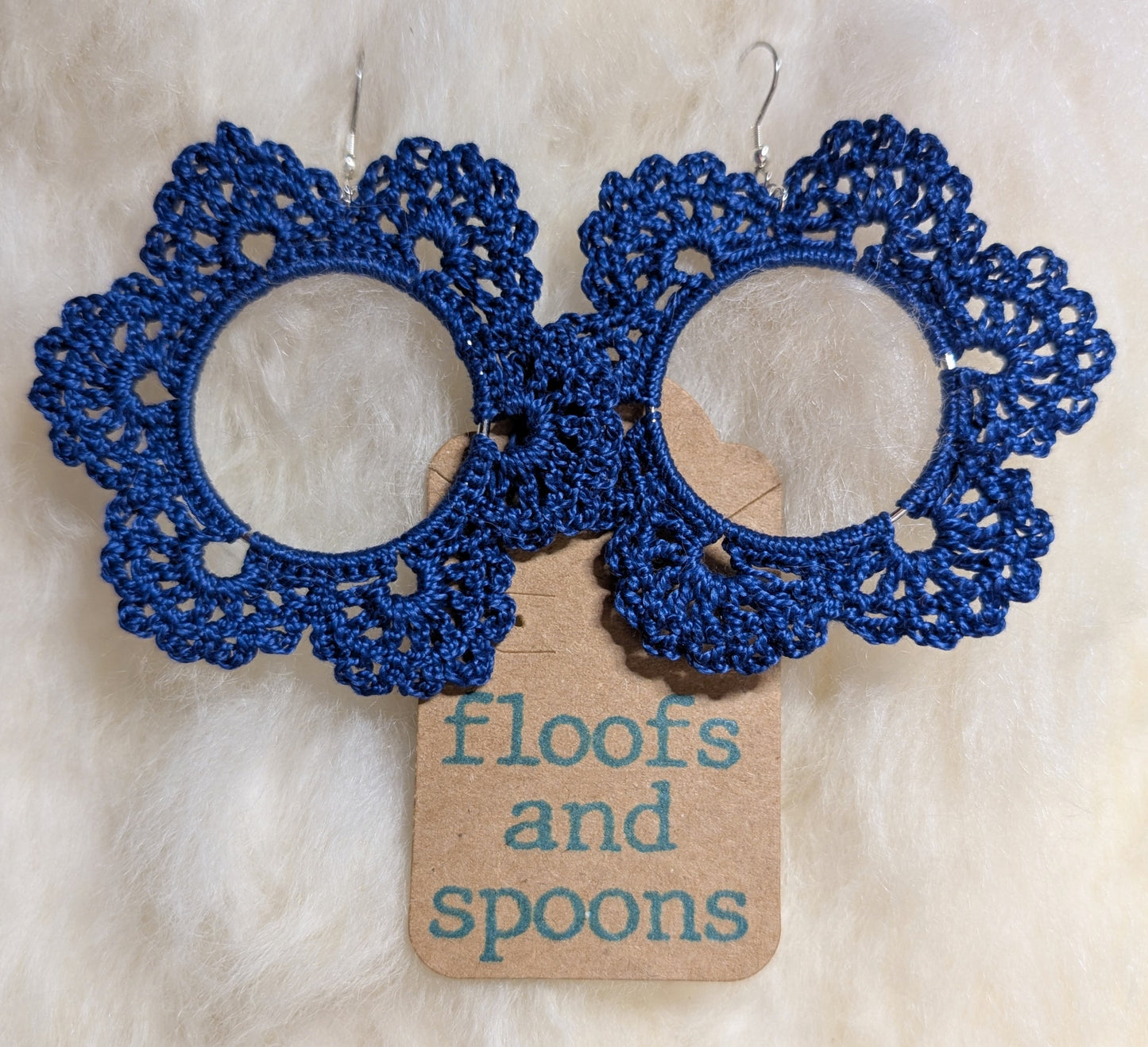 Navy blue lacy flowers (XXL)