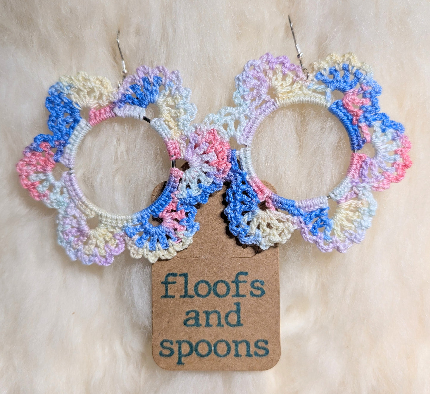 Multicolor pink/blue/white/purple lacy flowers (XXL)